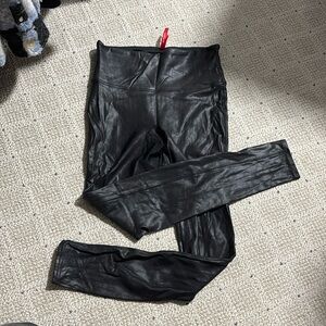Spanx - Faux leather Leggings - SIZE M
